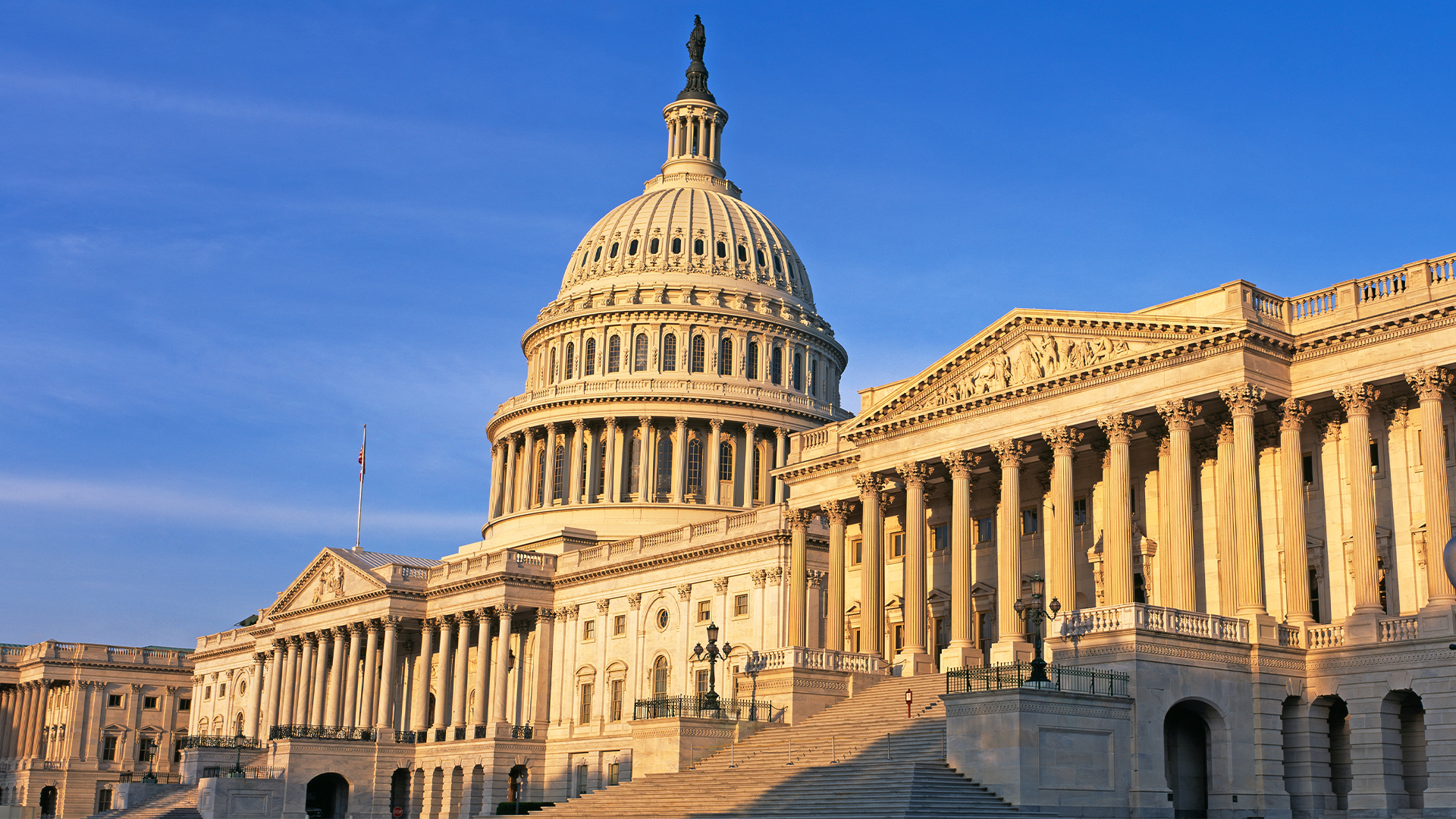 Photo of the outside of the US Capitol Building